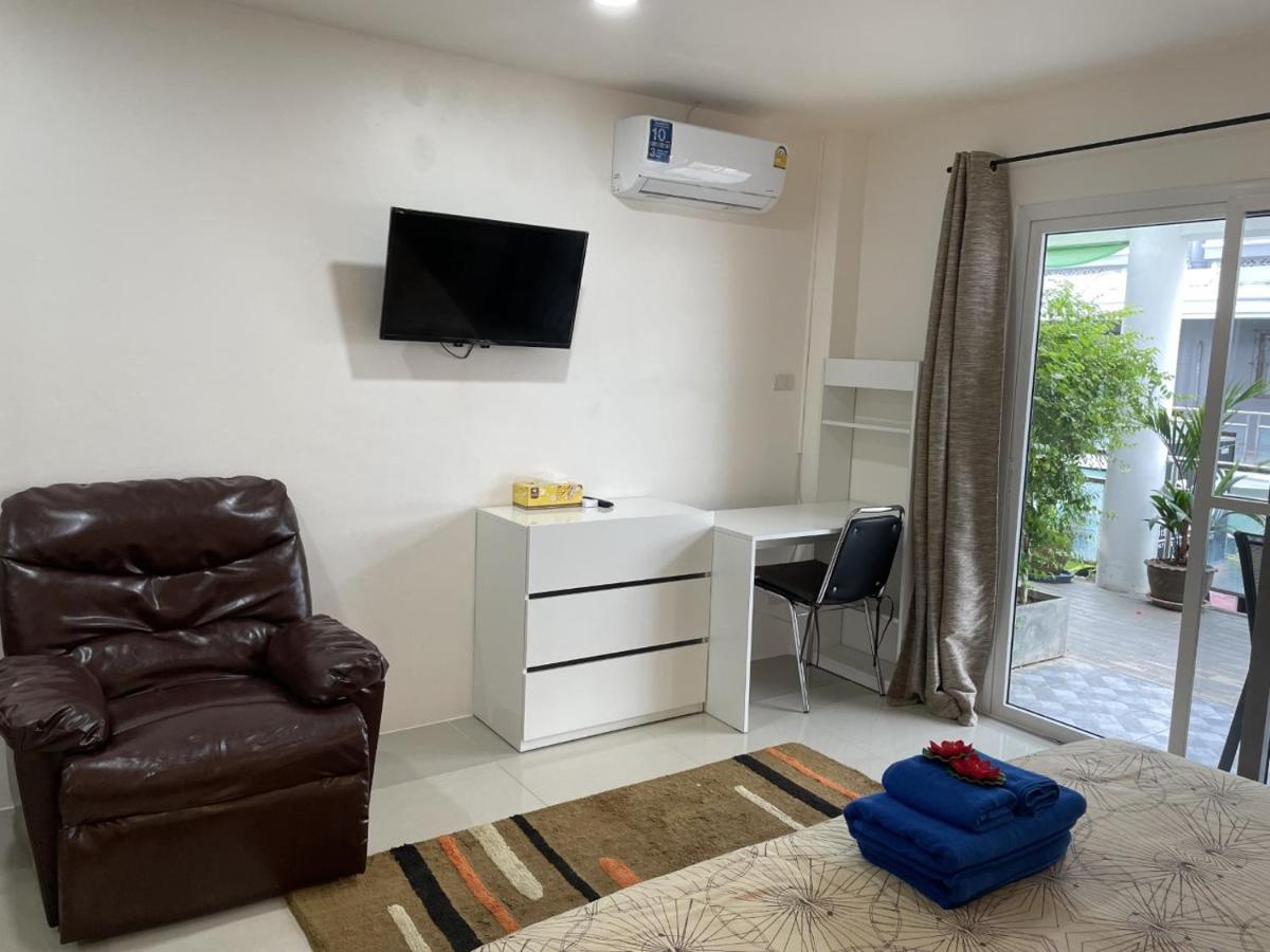 Inn Dulgence Patong Екстериор снимка