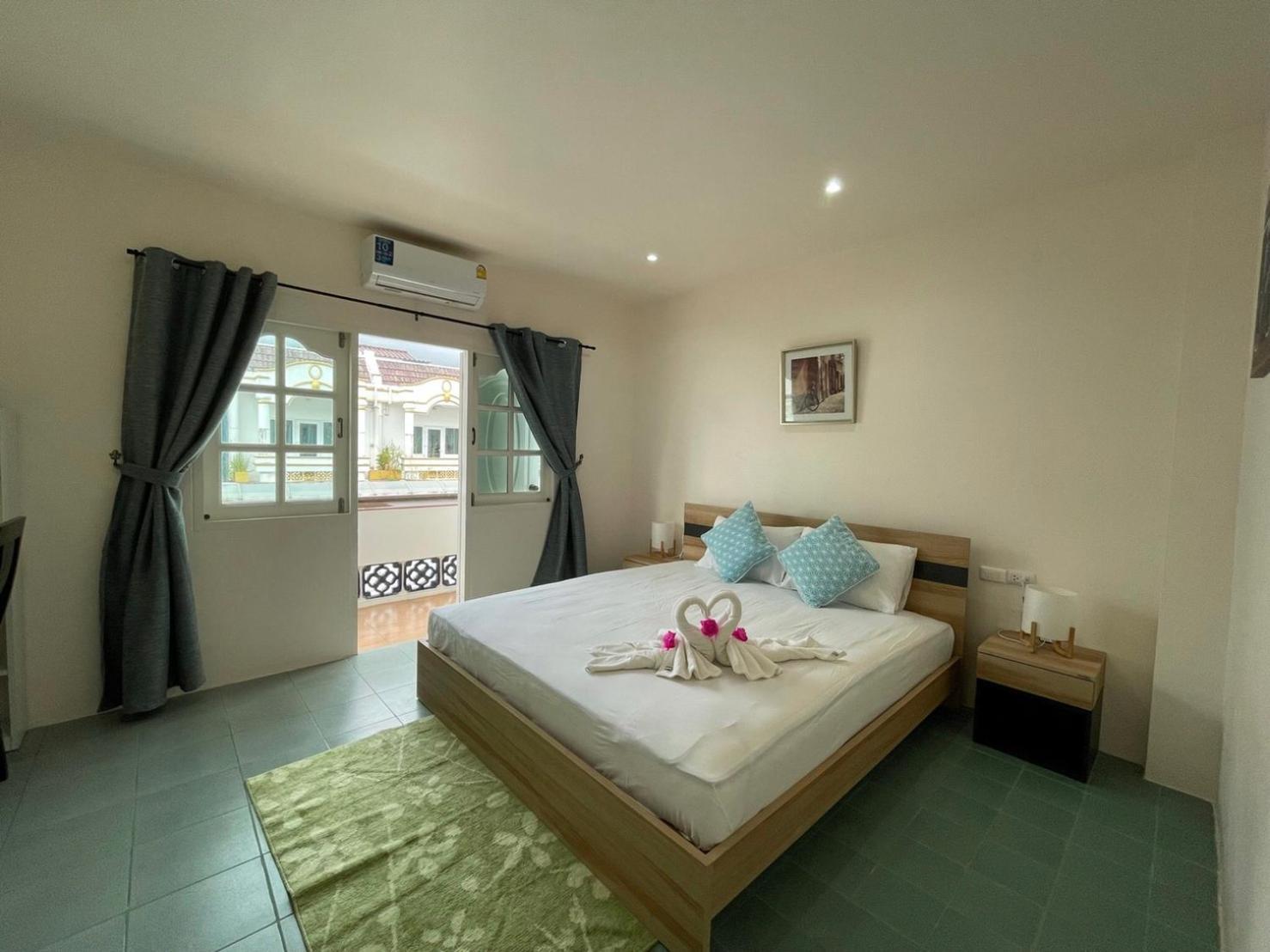 Inn Dulgence Patong Екстериор снимка